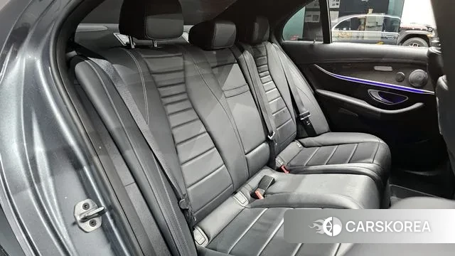 Mercedes-Benz E-Class W213 2019 Серый из Кореи, фото 3