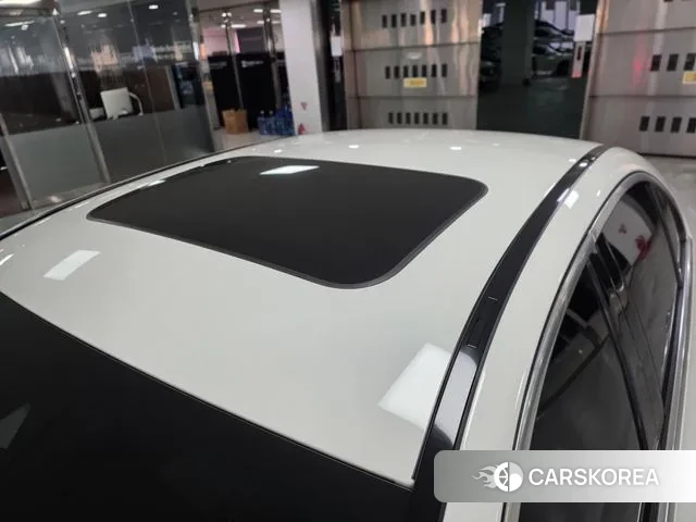 Mercedes-Benz E-Class W213 2022 Белый из Кореи, фото 3