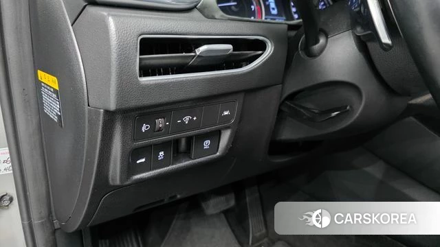 Hyundai Sonata (DN8) 2019 Серебристо-серый из Кореи, фото 3