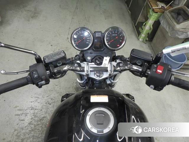 Проданный Honda CB1300SF 2025 из Японии, фото 2