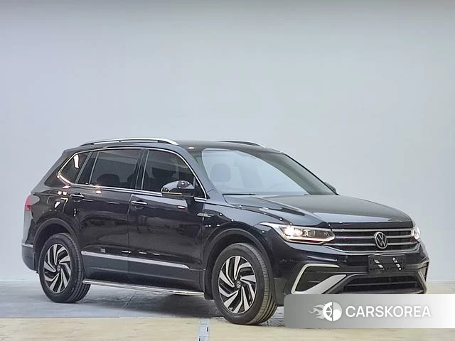Volkswagen Tiguan L 2022 Черный из Китая, фото 3