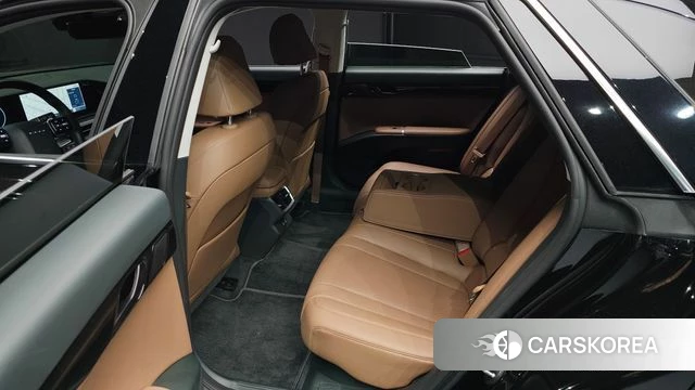 Hyundai Grandeur Hybrid (GN7) 2024 Черный из Кореи, фото 3