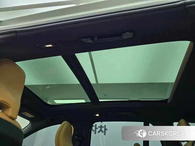 Volvo V60 Cross-Country 2nd Generation 2025 Белый из Кореи, фото 3