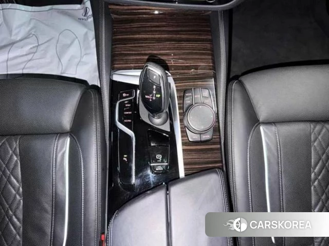 BMW 5 Series (G30) 2022 Серый из Кореи, фото 3