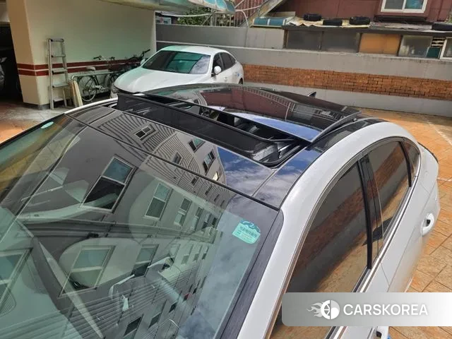 Hyundai Sonata D Edge Hybrid (DN8) 2023 Белый из Кореи, фото 3