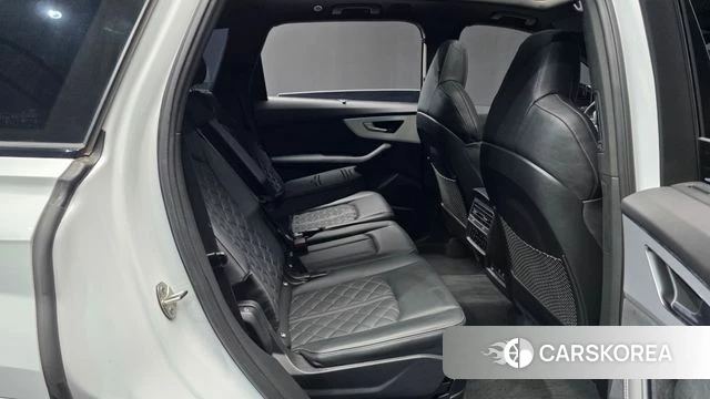 Audi Q7 (4M) 2023 Белый из Кореи, фото 3