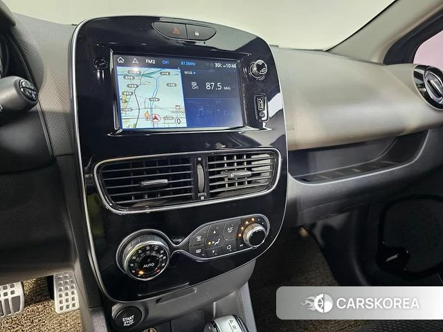 Renault Korea (Samsung) Clio 2018 Серый из Кореи, фото 3
