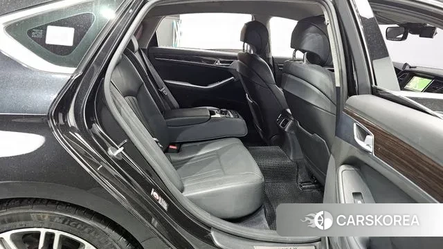 Genesis G80 2018 Черный из Кореи, фото 3