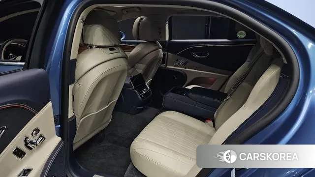 Bentley Flying Spur 3rd Generation 2022 Синий из Кореи, фото 3