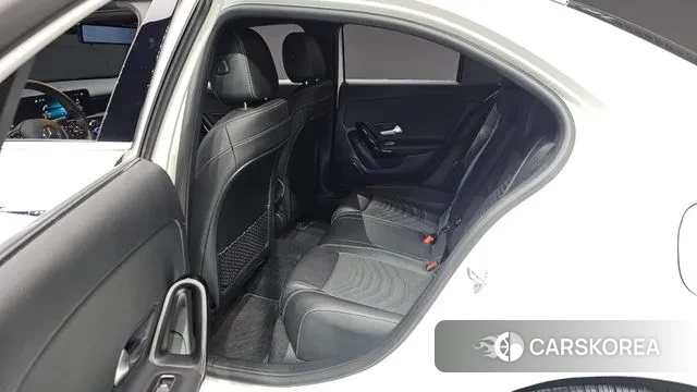 Mercedes-Benz A-Class W177 2020 Белый из Кореи, фото 3