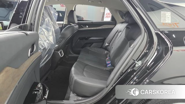 Kia K5 3rd generation 2023 Черный из Кореи, фото 3
