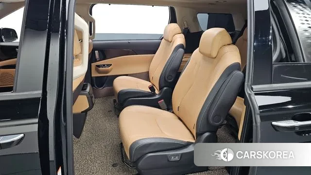 Kia Carnival 4th generation 2022 Черный из Кореи, фото 3
