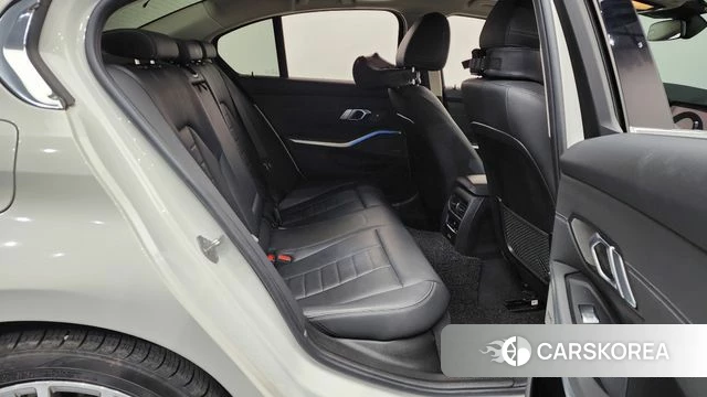 BMW 3 Series (G20) 2020 Белый из Кореи, фото 3