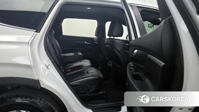 Hyundai The New Santa Fe 2021 Белый из Кореи, фото 3