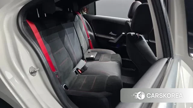 Mercedes-Benz A-Class W177 2021 Белый из Кореи, фото 3