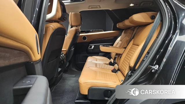 Land Rover Discovery 5 2020 Черный из Кореи, фото 3