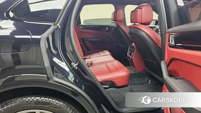 Porsche Cayenne (PO536) 2021 Черный из Кореи, фото 3