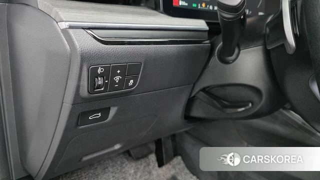 Kia The New K5 3rd generation 2024 Белый из Кореи, фото 3