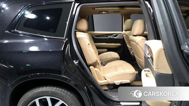Cadillac XT6 2023 Черный из Кореи, фото 3