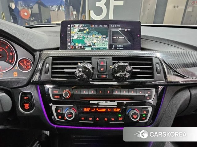 BMW 3 Series (F30) 2018 Белый из Кореи, фото 3