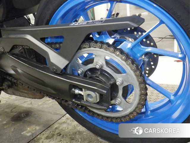 Проданный Suzuki GSX-8S id 3995024 из Японии