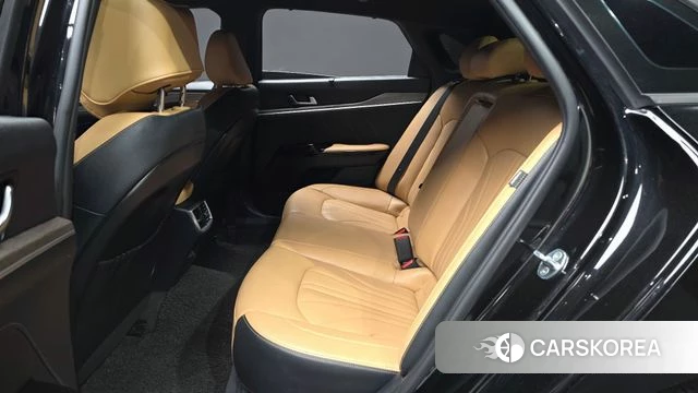 Kia K5 3rd generation 2021 Черный из Кореи, фото 3