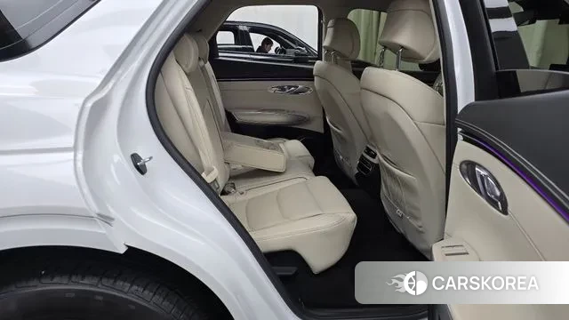 Genesis GV70 2021 Белый из Кореи, фото 3