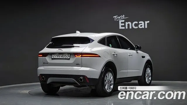 Jaguar E-PACE 2018 Серебристо-серый из Кореи, фото 3
