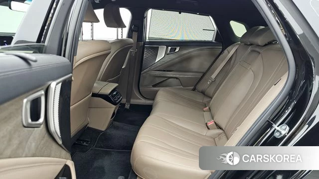Kia K8 2023 Черный из Кореи, фото 3