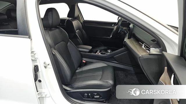 Kia K5 3rd generation 2020 Белый из Кореи, фото 3