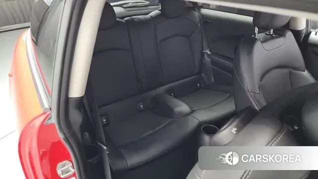 Mini Cooper 2021 Красный из Кореи, фото 3