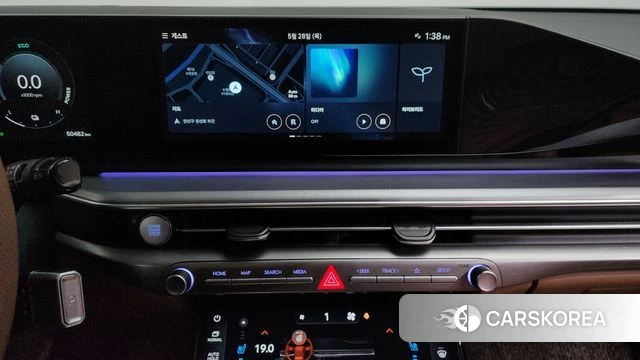 Hyundai Grandeur Hybrid (GN7) 2023 Серебряный из Кореи, фото 3