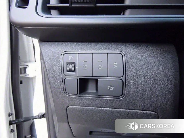 Hyundai Staria 2023 Белый из Кореи, фото 3