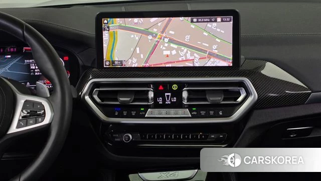 BMW X4 (G02) 2024 Черный из Кореи, фото 3