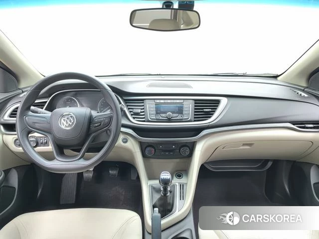 Buick Yinglang 2018 Шампань из Китая, фото 3
