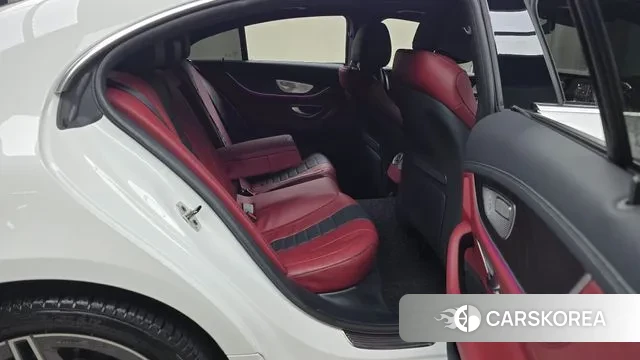 Mercedes-Benz CLS-Class C257 2023 Белый из Кореи, фото 3