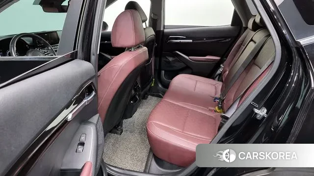 Kia Seltos 2021 Черный из Кореи, фото 3