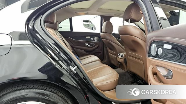 Mercedes-Benz E-Class W213 2019 Черный из Кореи, фото 3