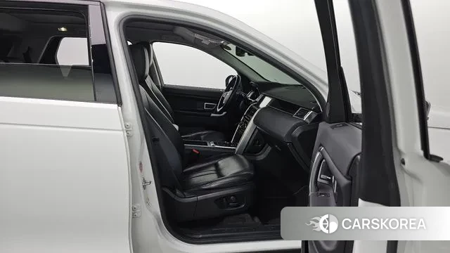 Land Rover Discovery Sports 2019 Белый из Кореи, фото 3