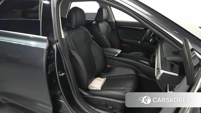 Hyundai Grandeur (GN7) 2023 Серый из Кореи, фото 3