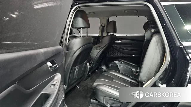 Hyundai The New Santa Fe 2022 Черный из Кореи, фото 3