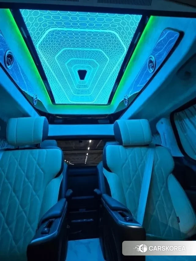 Kia The New Carnival 4th Generation 2024 Черный из Кореи, фото 3