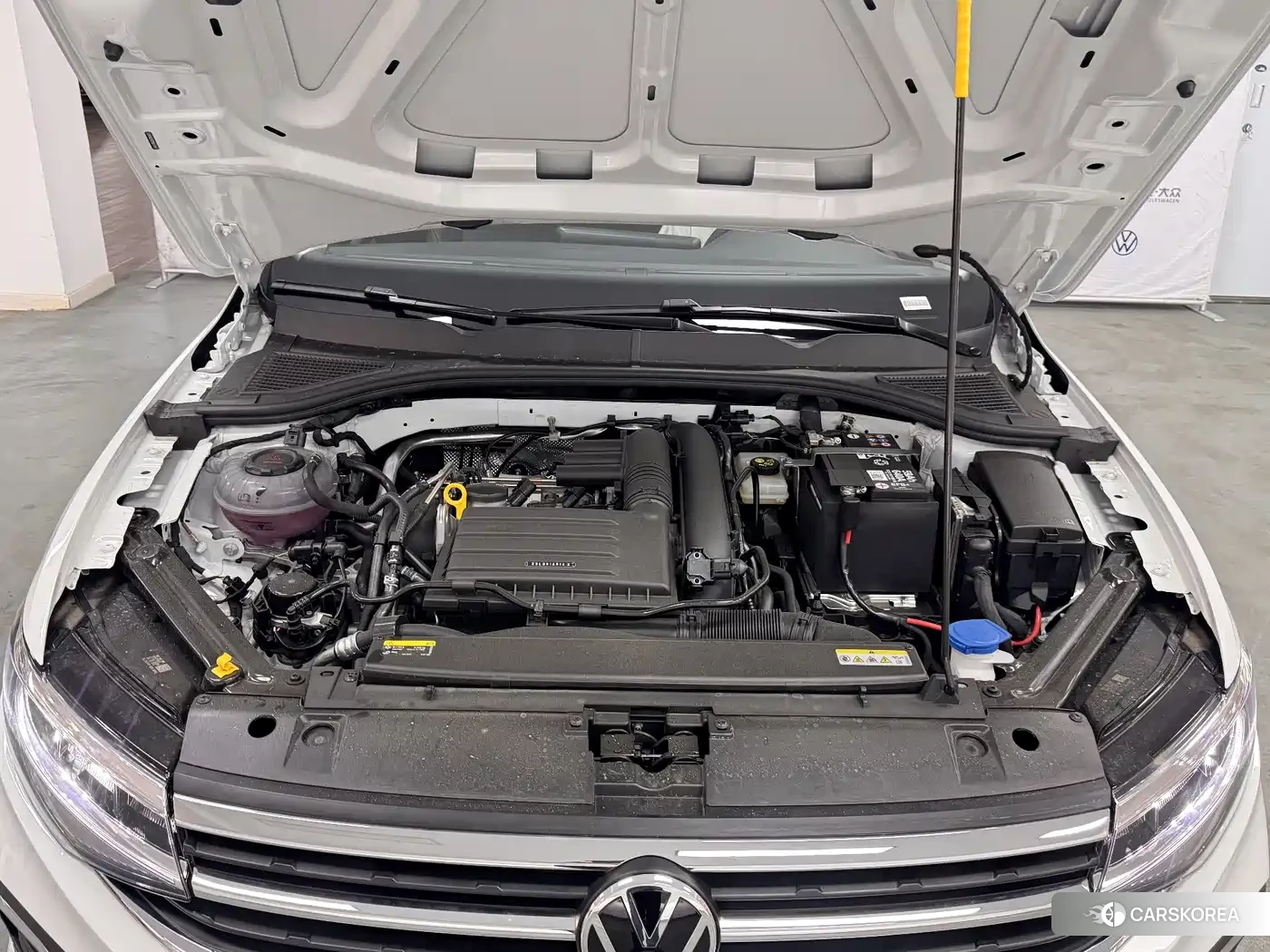 Volkswagen Bora 2026 Белый из Китая, фото 3
