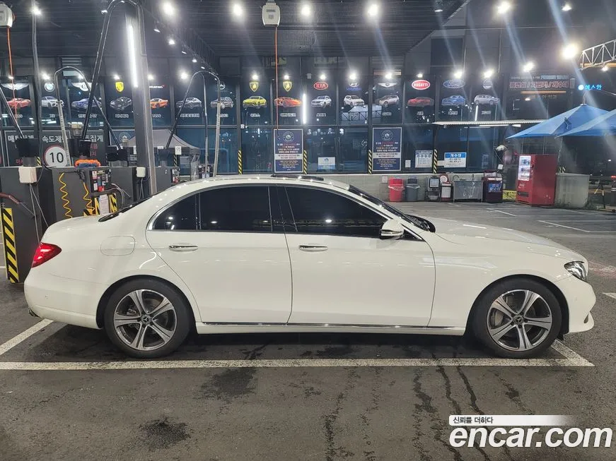 Mercedes-Benz E-Class W213 2018 Белый из Кореи, фото 3