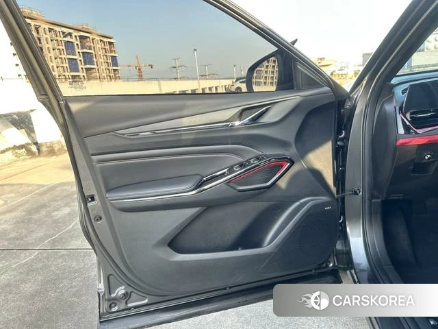 Chang'an X5 PLUS 2024 Серебристо-серый из Китая, фото 3