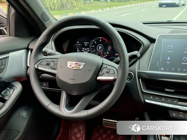 Cadillac CT5 2023 Черный из Китая, фото 3
