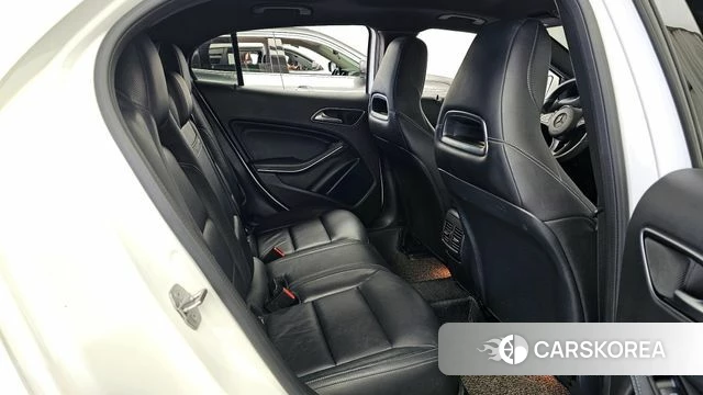 Mercedes-Benz GLA-Class X156 2018 Белый из Кореи, фото 3