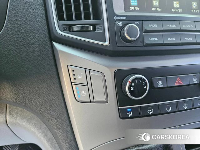 Hyundai The New Grand Starex 2021 Серебристо-серый из Кореи, фото 3