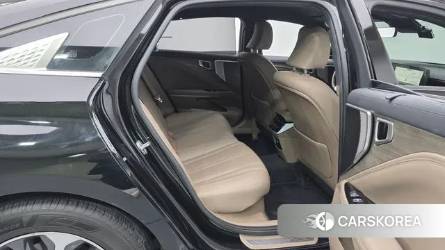 Kia K8 Hybrid 2022 Черный из Кореи, фото 3