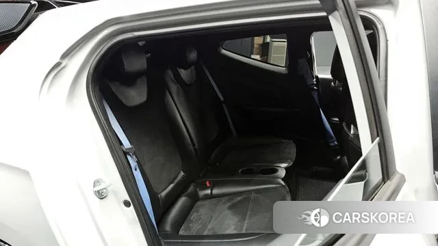 Hyundai Veloster (JS) 2021 Серебристо-серый из Кореи, фото 3